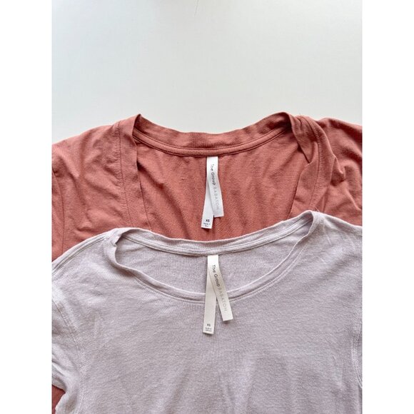 Lot of 2 Aritzia GROUP BY BABATON Size XS T-Shirts - Foundation & Lifestyle - Picture 1 of 16
